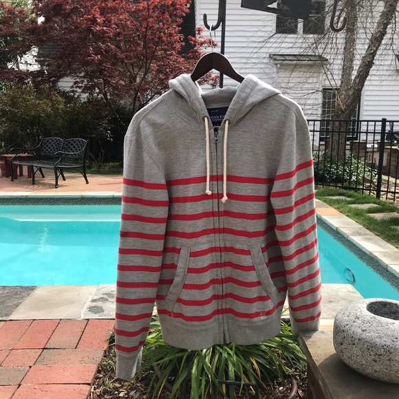 American Eagle Outfitters Other - American Eagle men’s small zip up hoodie.